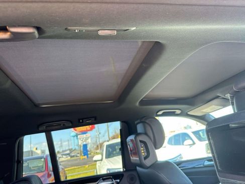 Used 2017 Mercedes-Benz GLS 550 4MATIC image 13