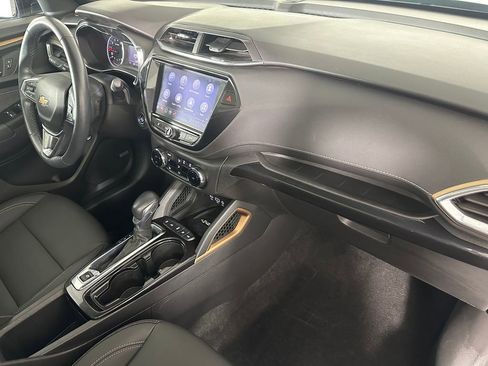 Used 2023 Chevrolet TrailBlazer ACTIV w/ Sun and Liftgate Package image 33