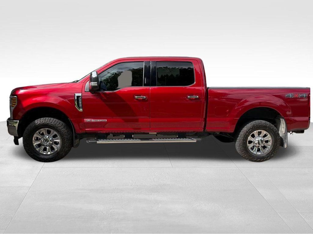 Used 2018 Ford F350 Lariat w/ Tow Technology Bundle AWD/4WD image 2