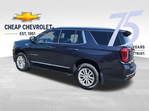 Used 2023 GMC Yukon SLT w/ SLT Luxury Package AWD/4WD image 4