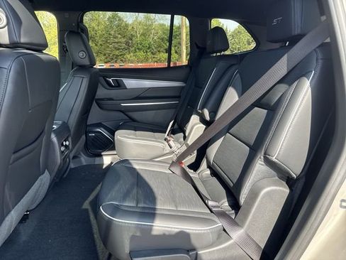 New 2026 Buick Enclave Sport Touring w/ Super Cruise Package image 22