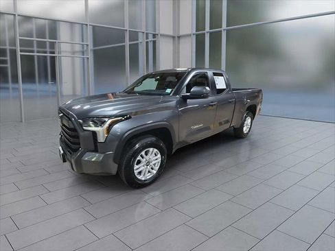 Certified 2026 Toyota Tundra SR5 AWD/4WD image 4
