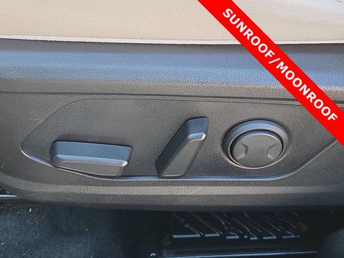 Used 2023 Hyundai Tucson Limited image 14