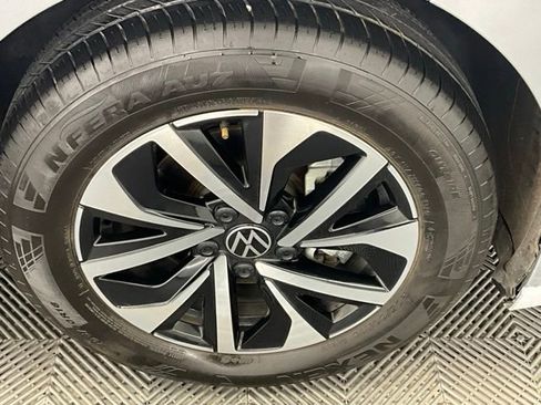 Used 2025 Volkswagen Jetta S FWD image 24