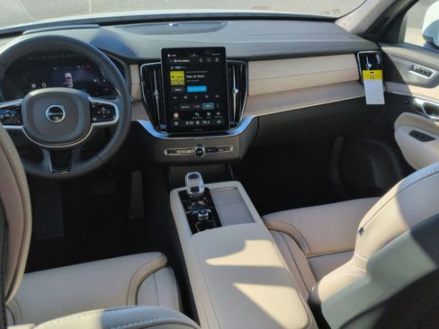 New 2026 Volvo XC90 B6 Ultra image 23