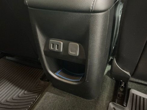 Used 2018 Chevrolet Colorado ZR2 w/ ZR2 Dusk Special Edition image 29