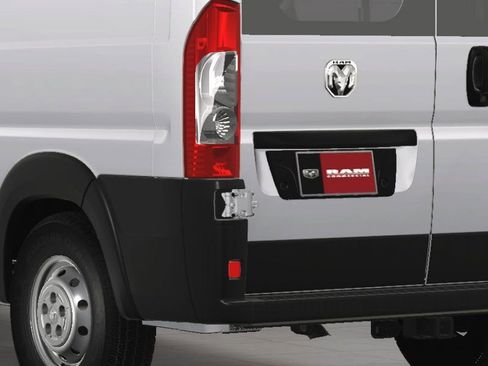 New 2025 RAM ProMaster 2500 image 17