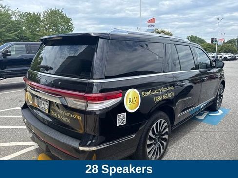 Used 2022 Lincoln Navigator L Black Label AWD/4WD image 4