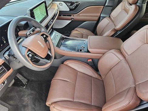 New 2026 Lincoln Aviator Reserve image 12