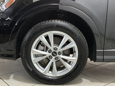 Used 2025 Audi Q3 2.0T Premium w/ Convenience Package image 17