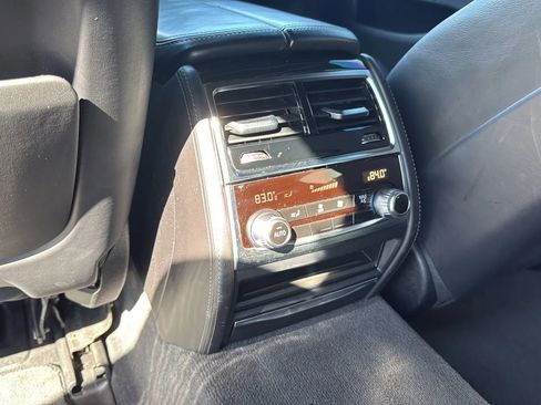Used 2016 BMW 750i image 15