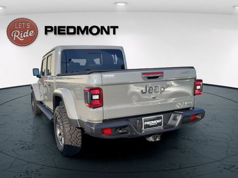 Used 2020 Jeep Gladiator Overland AWD/4WD image 7