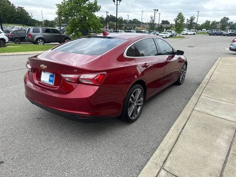 Used 2023 Chevrolet Malibu LT FWD image 4