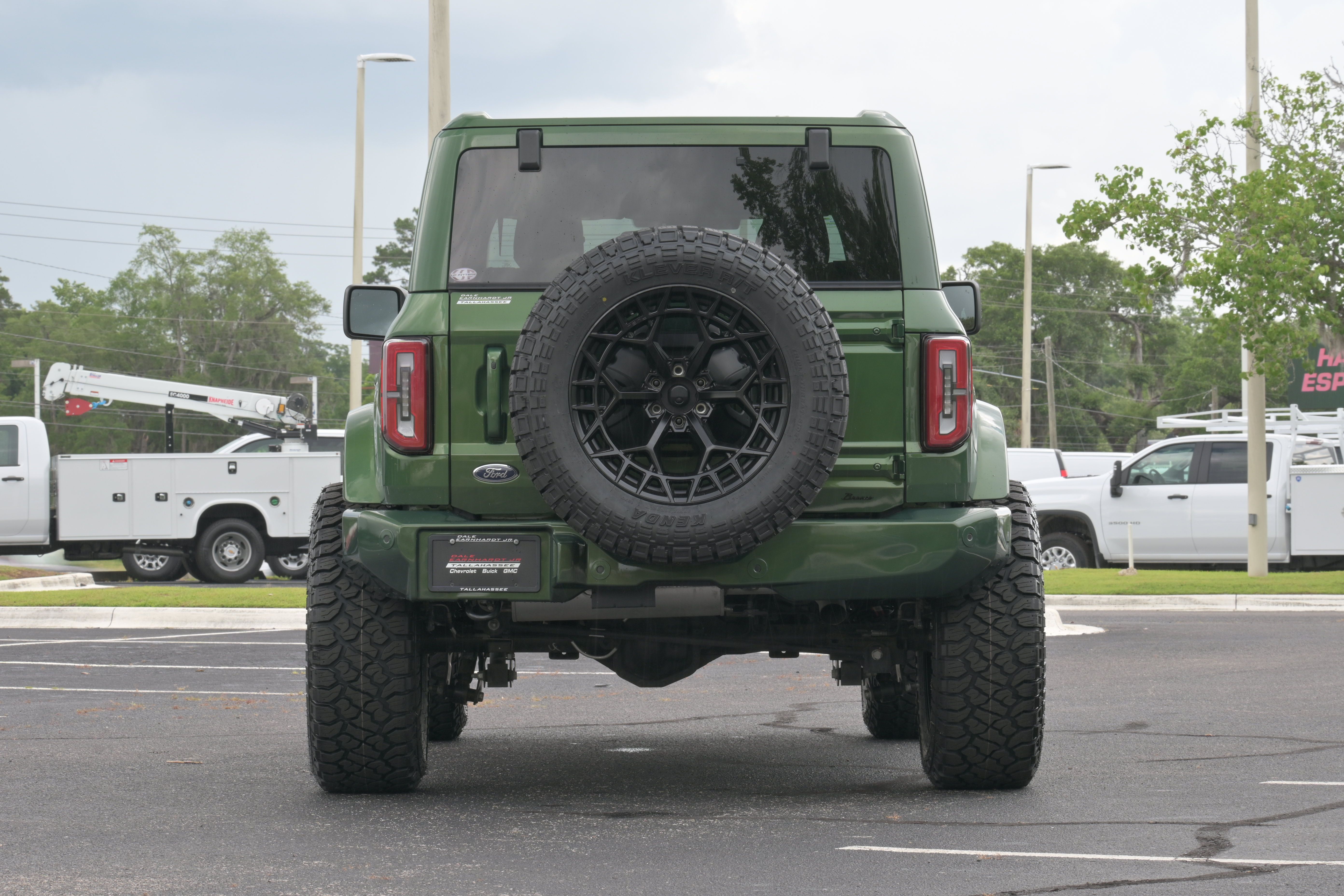 Used 2025 Ford Bronco Outer Banks AWD/4WD image 32