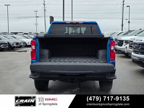 Used 2022 Chevrolet Silverado 1500 ZR2 w/ Technology Package AWD/4WD image 7