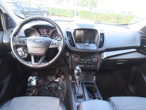 Used 2019 Ford Escape SE AWD/4WD image 27
