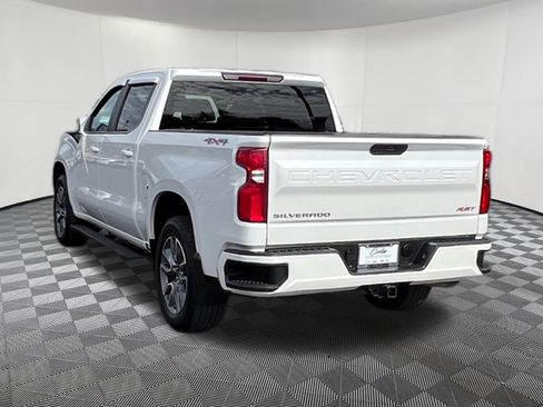 Used 2021 Chevrolet Silverado 1500 RST w/ Bed Protection Package AWD/4WD image 4