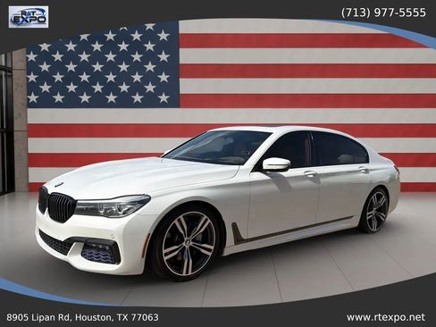 Used 2017 BMW 740i RWD image 4
