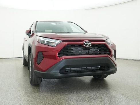 New 2025 Toyota RAV4 XLE image 22
