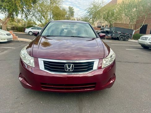 Used 2010 Honda Accord LX-P image 2