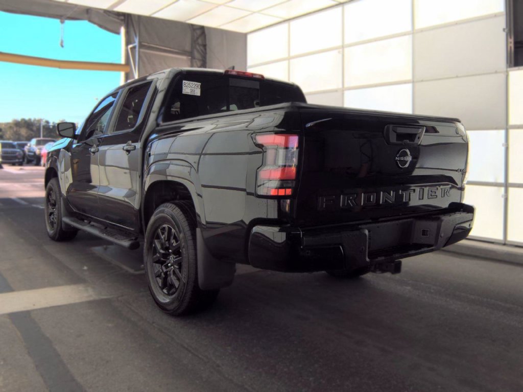 Certified 2026 Nissan Frontier SV w/ All-Weather Content Package AWD/4WD image 3