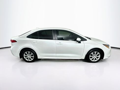 Used 2026 Toyota Corolla LE FWD image 10