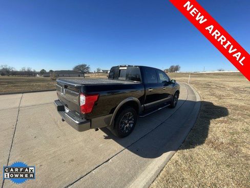 Used 2017 Nissan Titan Platinum Reserve image 3