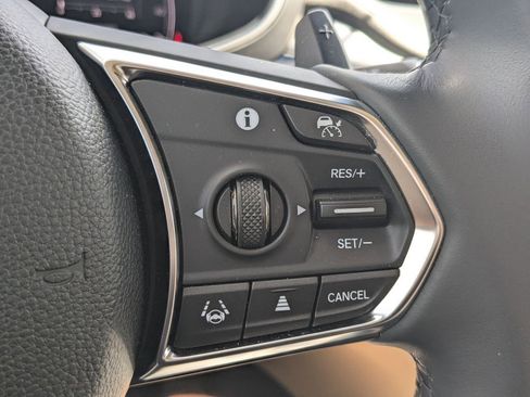 Used 2024 Acura MDX FWD w/ Technology Package image 15