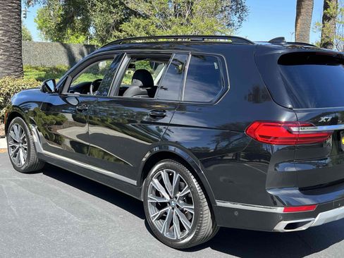 Used 2022 BMW X7 xDrive40i w/ Premium Package image 80