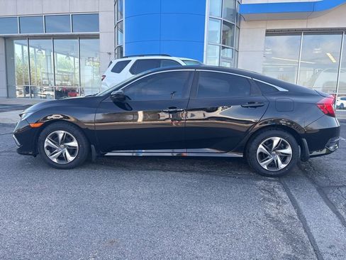 Used 2019 Honda Civic LX image 2