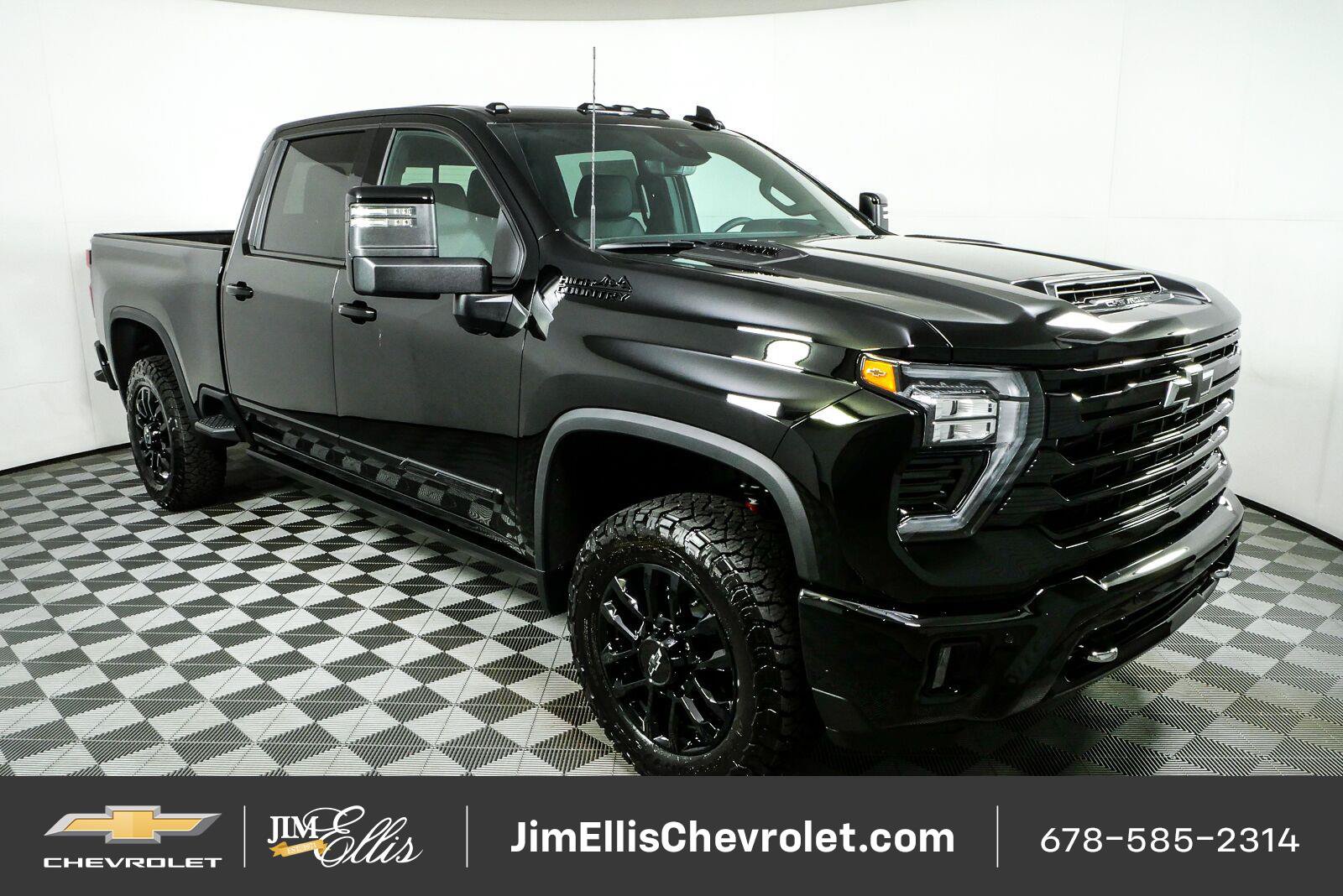 New 2026 Chevrolet Silverado 2500 High Country w/ Midnight Edition AWD/4WD image 1