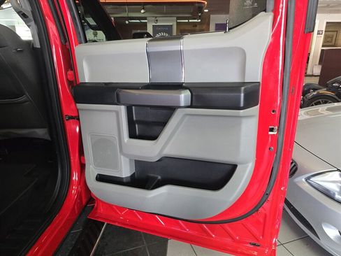 Used 2018 Ford F150 XLT w/ Equipment Group 302A Luxury image 15