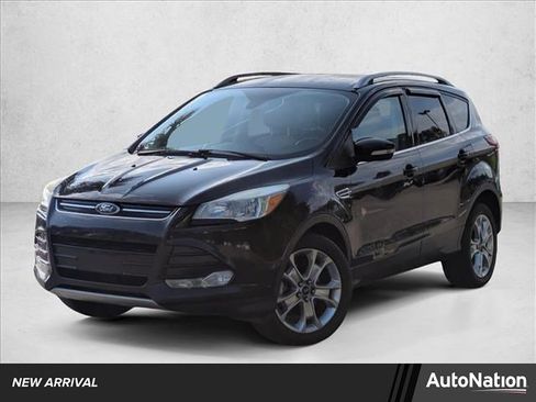 Used 2016 Ford Escape Titanium image 1