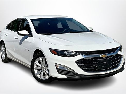 Used 2023 Chevrolet Malibu LT image 3