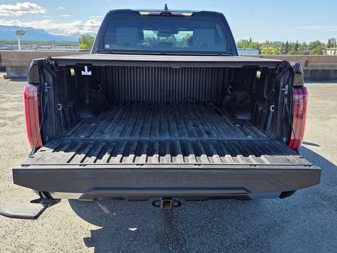 Used 2024 Toyota Tundra Capstone AWD/4WD image 13