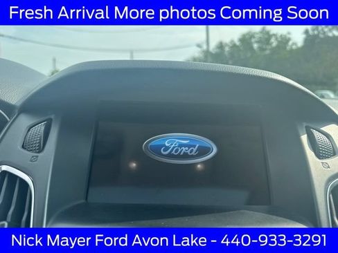 Used 2018 Ford Focus SEL w/ Cold Weather Package FWD image 14