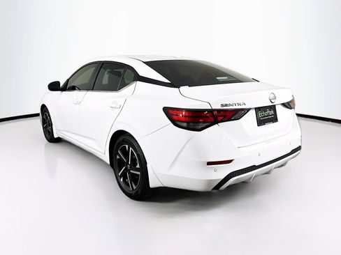 Used 2024 Nissan Sentra SV w/ All-Weather Package image 5