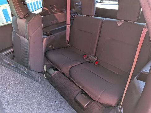 Used 2022 Mitsubishi Outlander ES AWD/4WD image 30