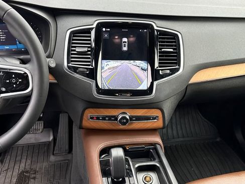 Certified 2023 Volvo XC90 B5 Plus w/ Protection Package image 20