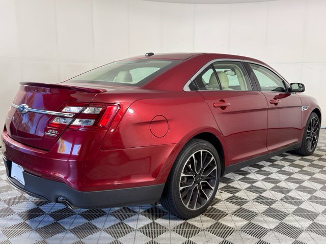 Used 2018 Ford Taurus SEL w/ Equipment Group 201A FWD image 8