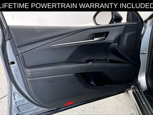 Used 2025 Toyota Camry SE w/ Convenience Package AWD/4WD image 23