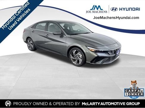Certified 2025 Hyundai Elantra SEL image 4
