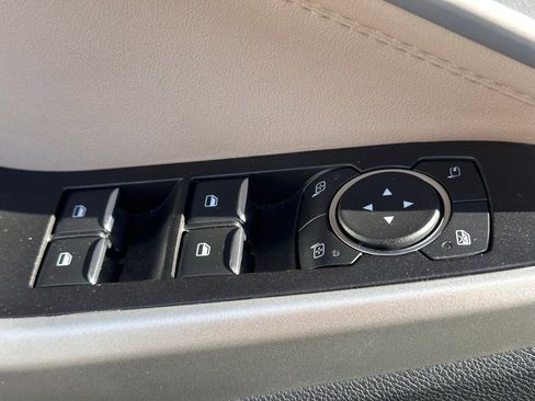 Used 2021 Ford Explorer Limited w/ Equipment Group 301A image 25