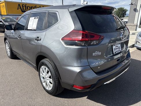 Used 2020 Nissan Rogue S image 5