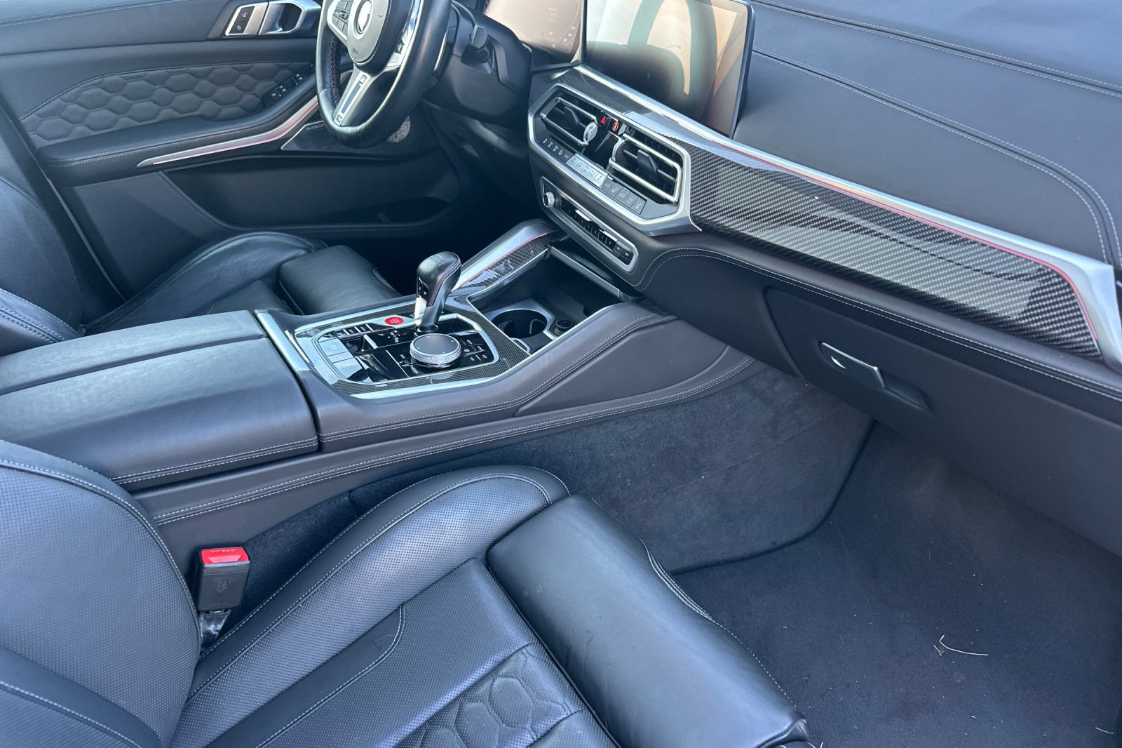 Used 2022 BMW X5 M w/ Competition Package 2 AWD/4WD image 19