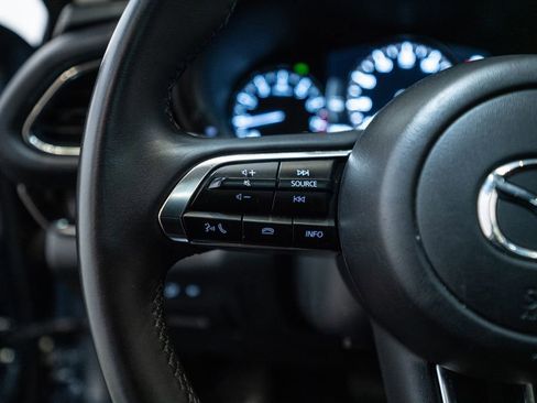 Used 2025 MAZDA CX-30 AWD 2.5 S w/ Preferred Package image 19