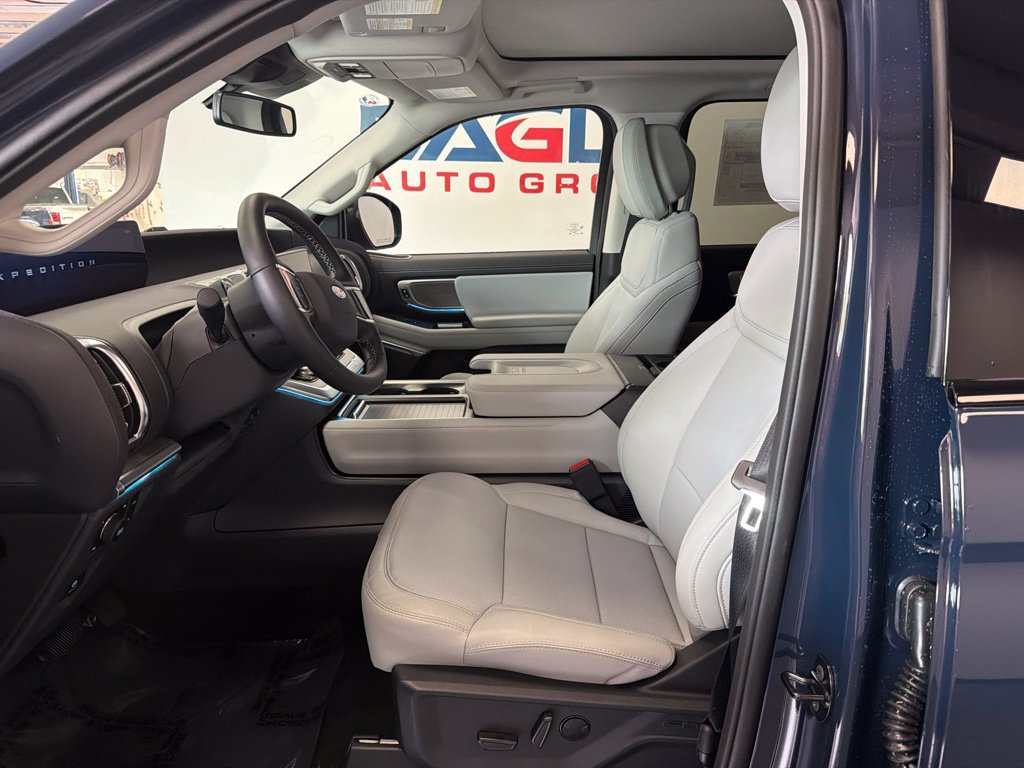 New 2027 Ford Expedition Max Platinum AWD/4WD image 10