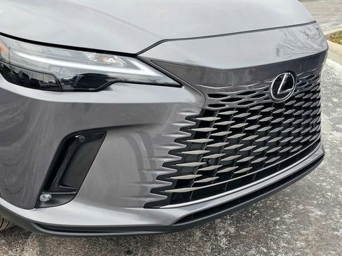 Used 2023 Lexus RX 350 Premium Plus image 3