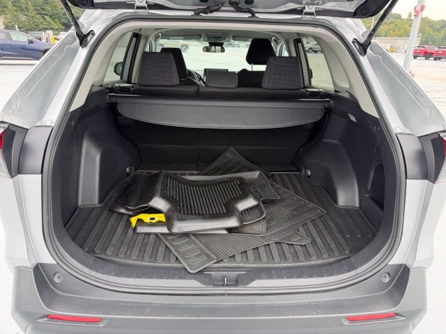 Used 2019 Toyota RAV4 LE w/ All Weather Liner Package AWD/4WD image 9