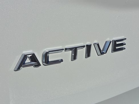 New 2025 Ford Expedition Active image 8